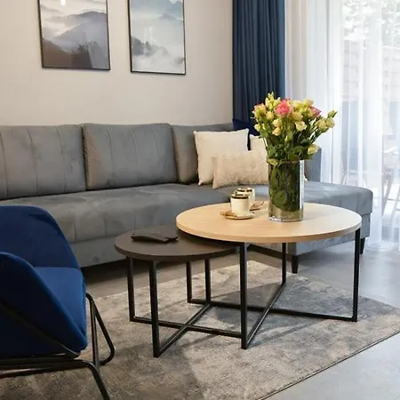 Prywatny Stone Hill Rackiewicz Z Basenem Appartamento