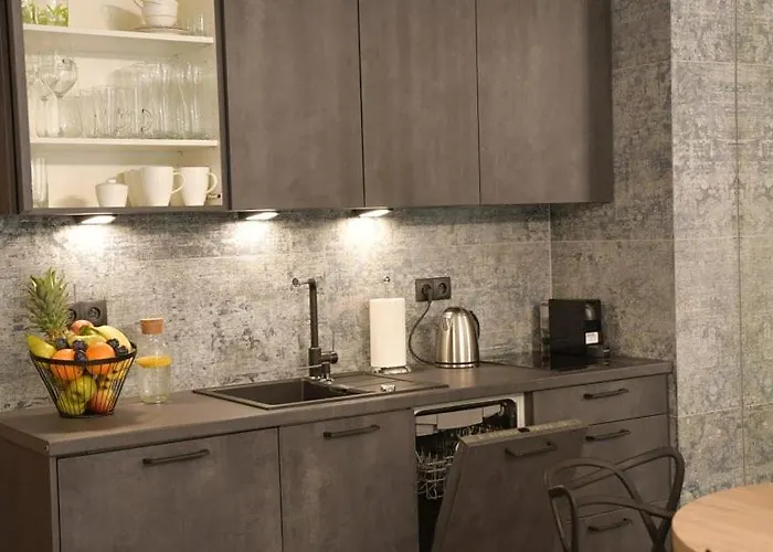 Prywatny Stone Hill Rackiewicz Z Basenem *