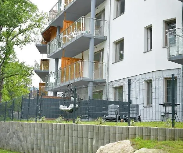 Prywatny Stone Hill Rackiewicz Z Basenem Apartment *