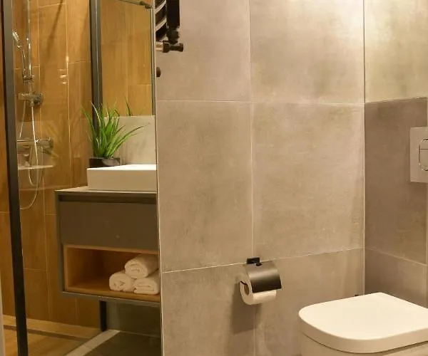 Apartment Prywatny Stone Hill Rackiewicz Z Basenem Szklarska Poreba