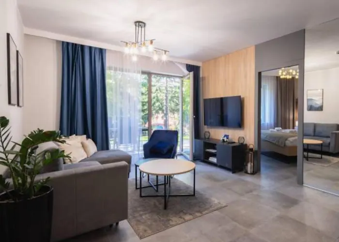 Prywatny Stone Hill Rackiewicz Z Basenem Apartment *